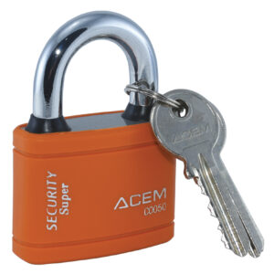 600300 - Cadenas couverts par plastique CO